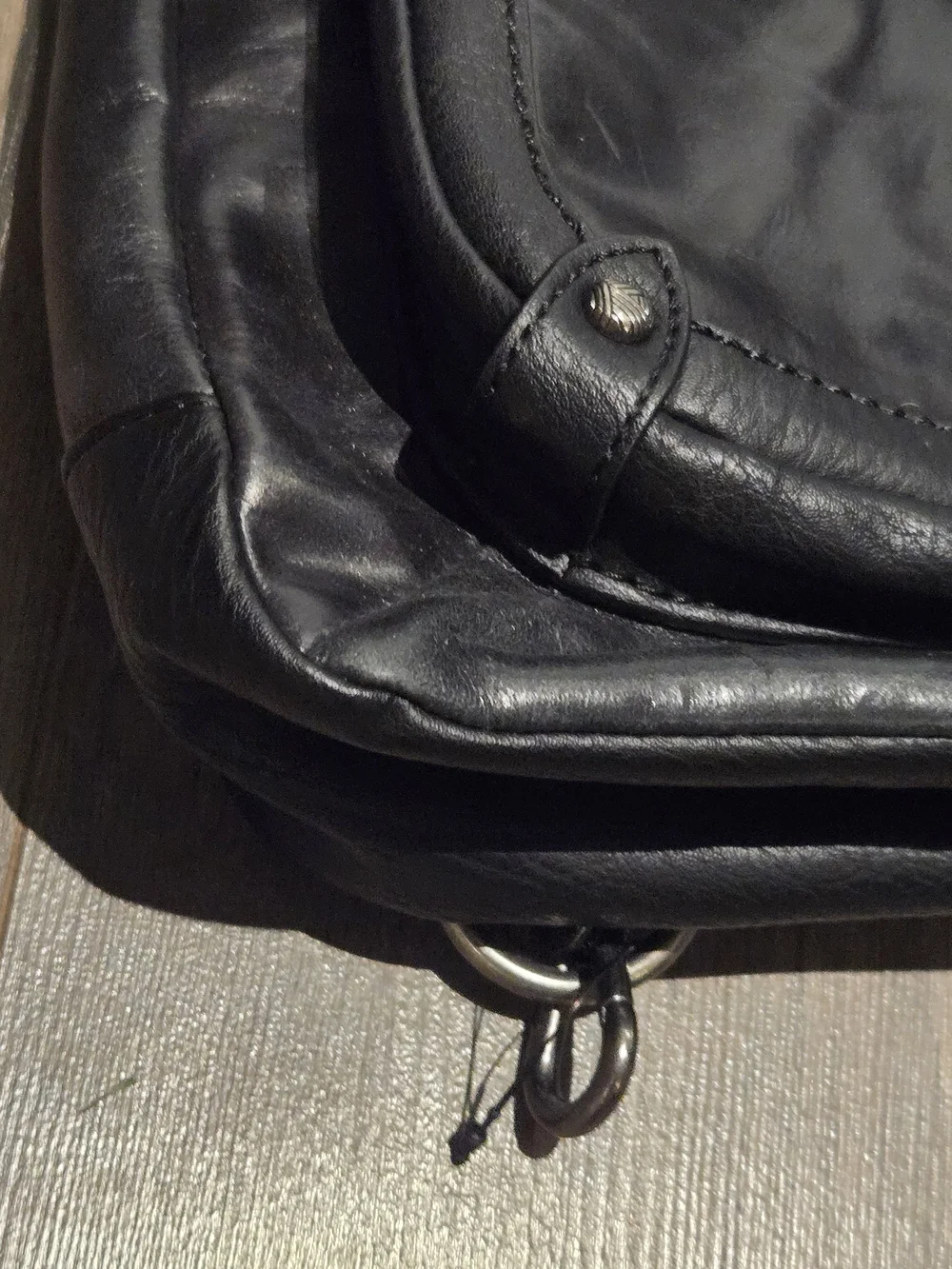 The Sak Ventura Black Soft Leather Convertible Backpack Crossbody EUC Pristine